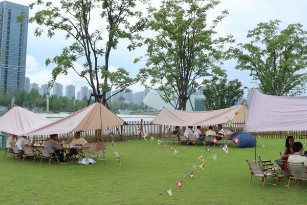 泽巨配资 浙江省杭州市余杭区举办“相约余杭·爱达未来”企业优秀职工联谊活动