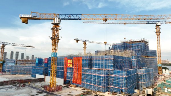 牛点策略 南昌市图书馆新馆项目主体结构封顶