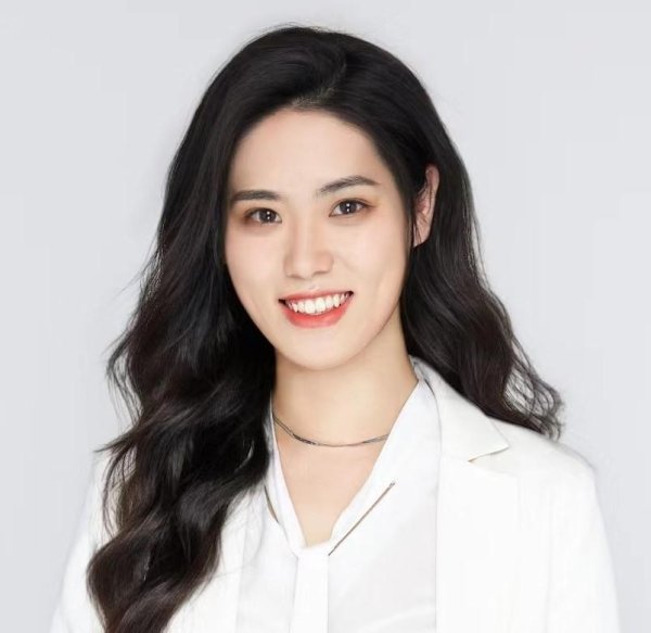 沪深策略 上半年净赚77.35亿元！A股市值超2000亿的阳光电源拟申请港股IPO